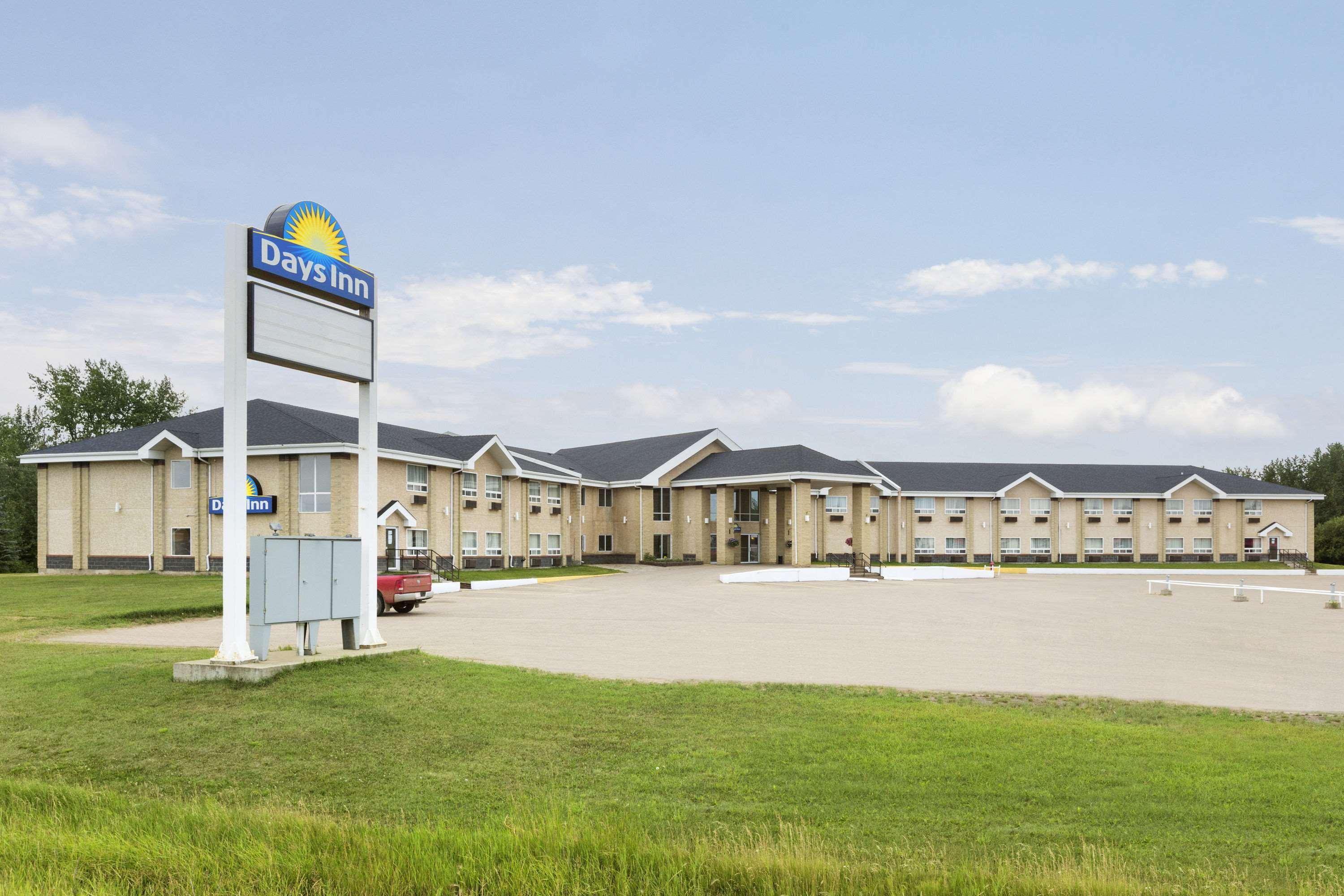 Days Inn By Wyndham High Prairie Kültér fotó